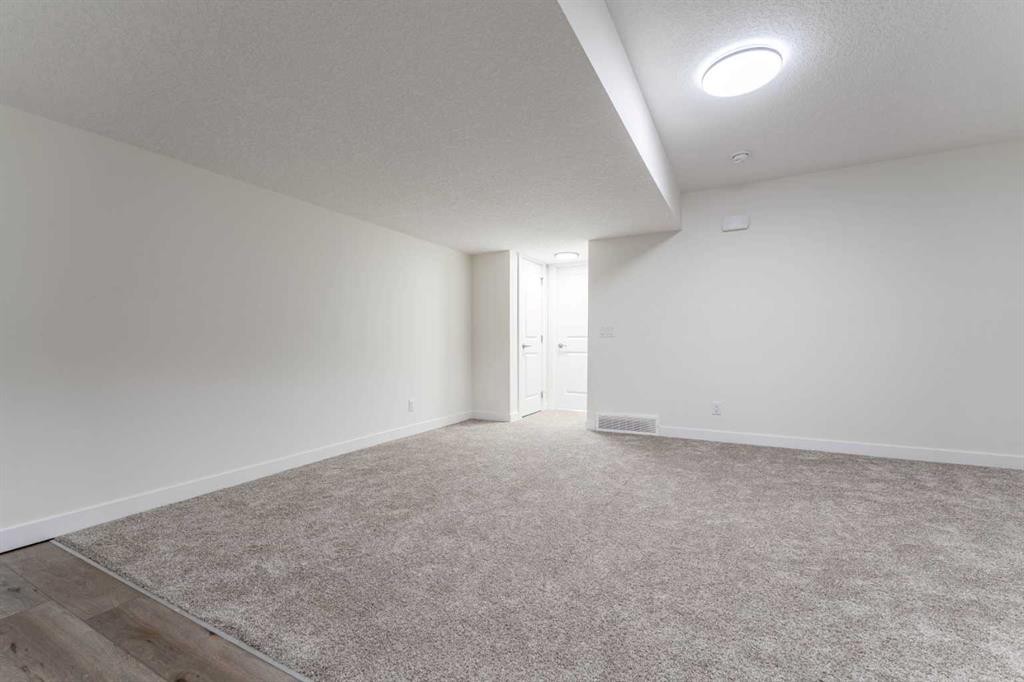 3222 Chinook Winds Drive Sw, Airdrie, AB