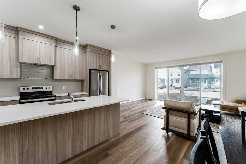 3222 Chinook Winds Drive Sw, Airdrie, AB