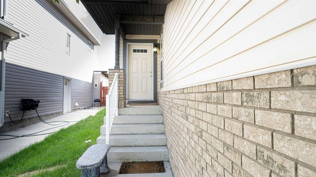 247 Taralake Way Ne, Calgary, AB