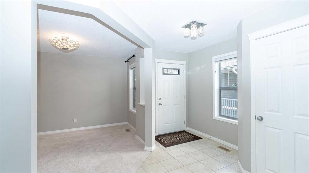 247 Taralake Way Ne, Calgary, AB