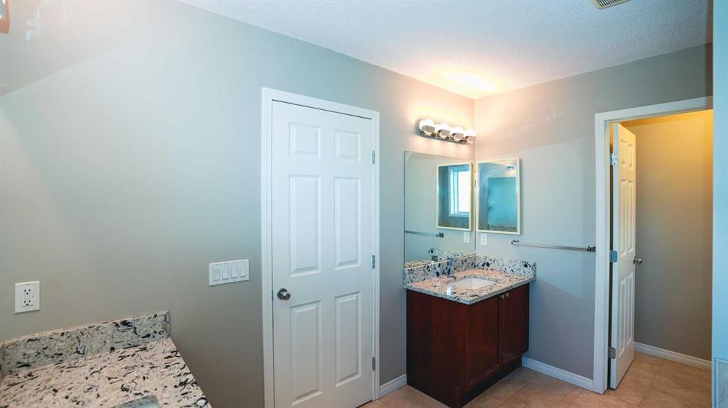 247 Taralake Way Ne, Calgary, AB