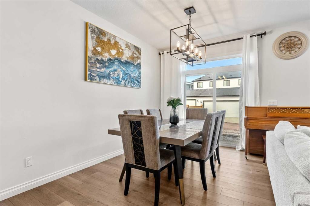 58 Sage Hill Heights Nw, Calgary, AB - Indoor Photo Showing Dining Room