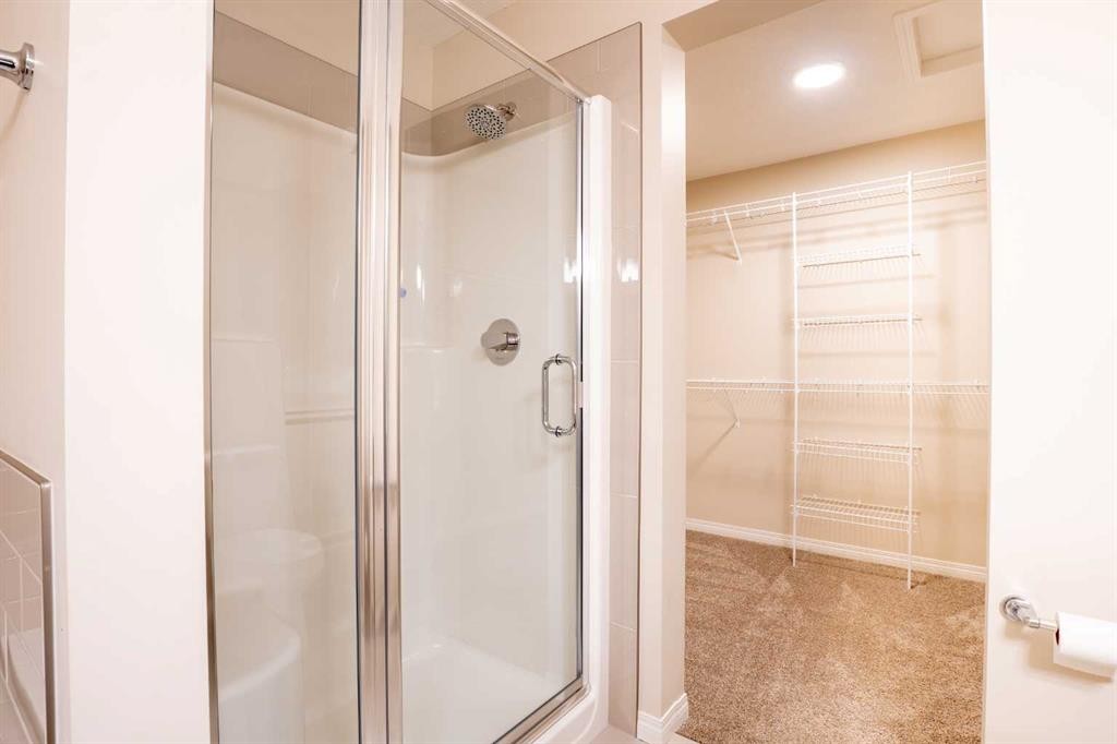 56 Corner Glen Green Ne, Calgary, AB