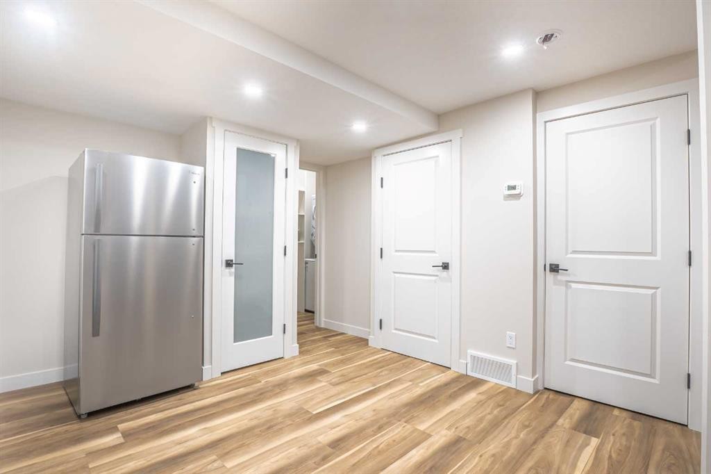 56 Corner Glen Green Ne, Calgary, AB