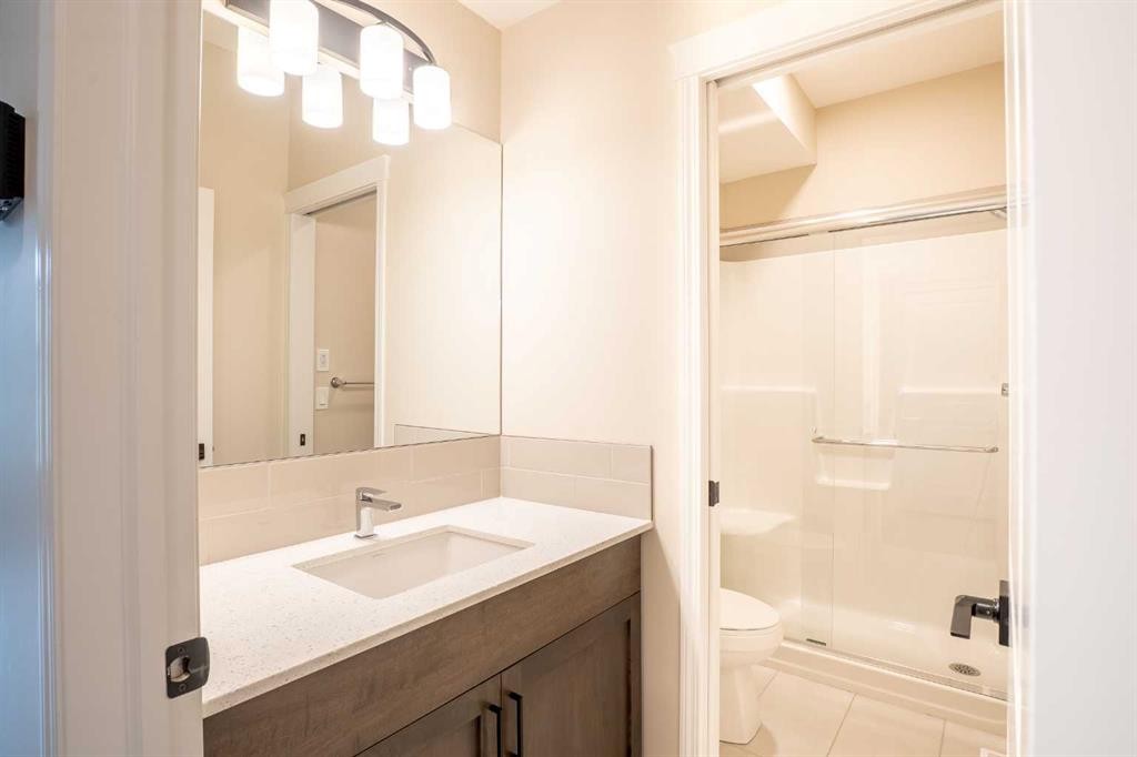 56 Corner Glen Green Ne, Calgary, AB
