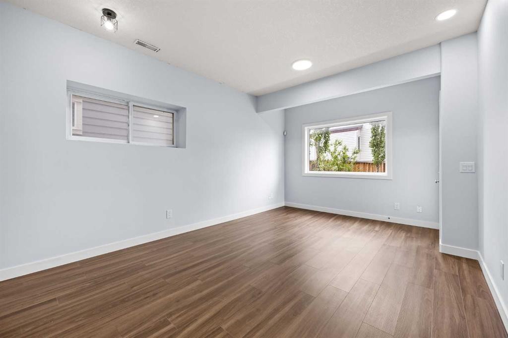 282 Pantego Terrace Nw, Calgary, AB - Indoor
