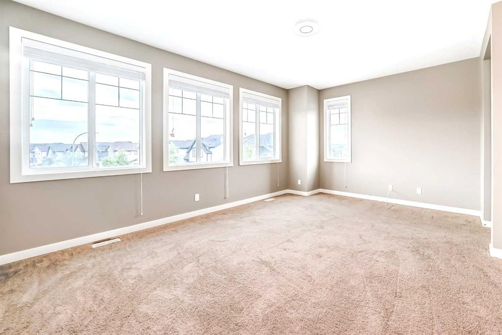 204 Evansview Road Nw, Calgary, AB