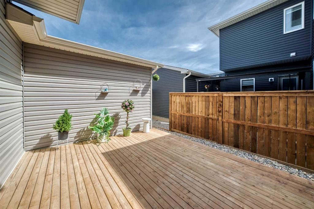131 Carringham Road Nw, Calgary, AB - Outdoor With Exterior