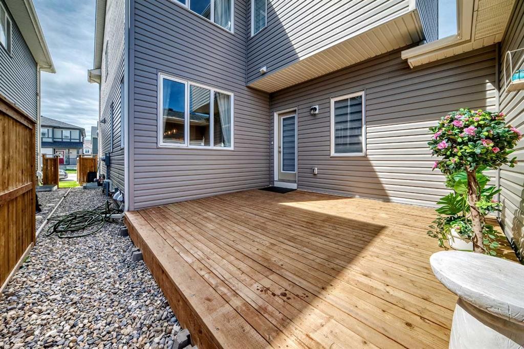 131 Carringham Road Nw, Calgary, AB - Outdoor With Exterior