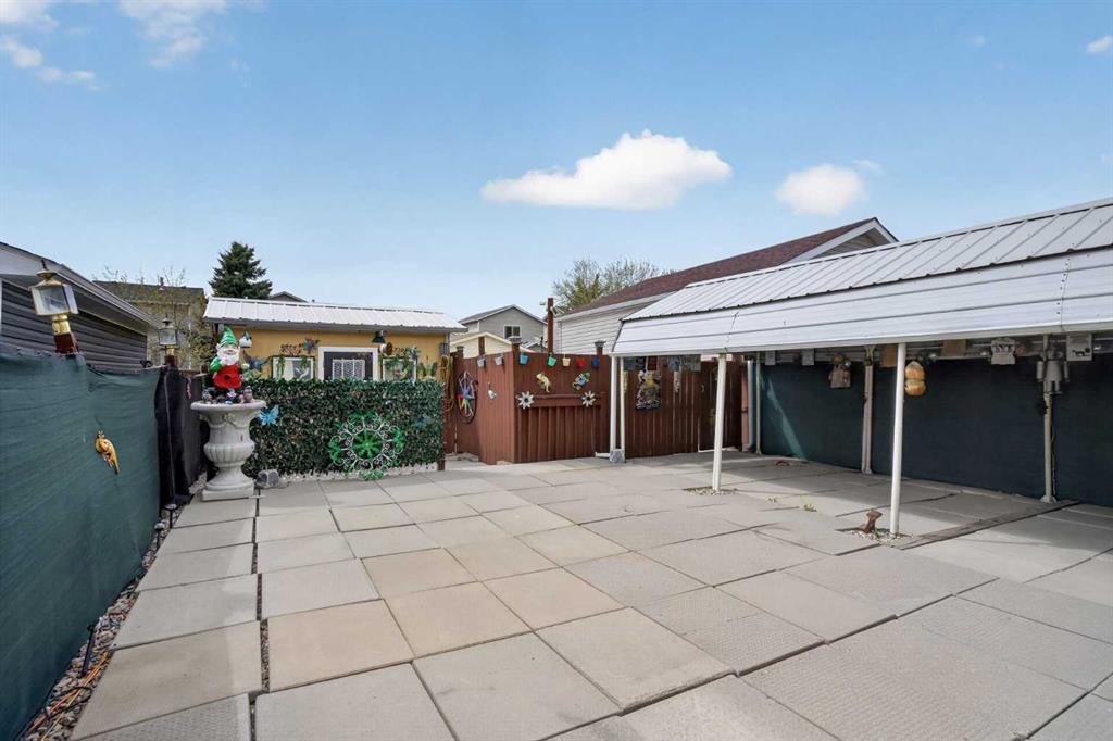 147 Martindale Drive Ne, Calgary, AB - Outdoor With Exterior