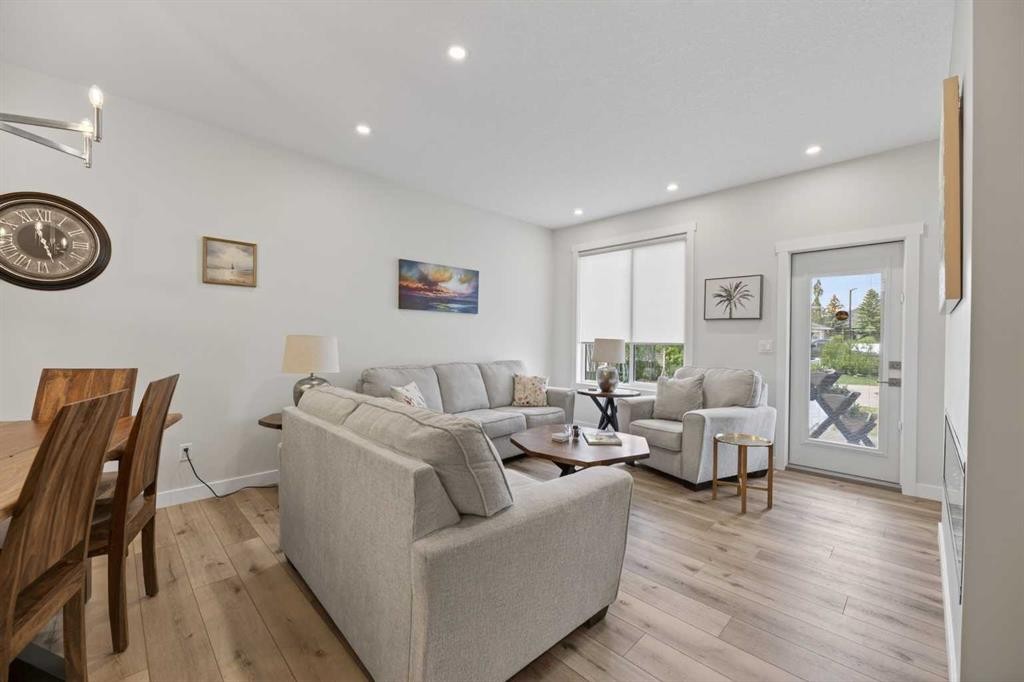 66 Stenlea Gate, Carstairs, AB