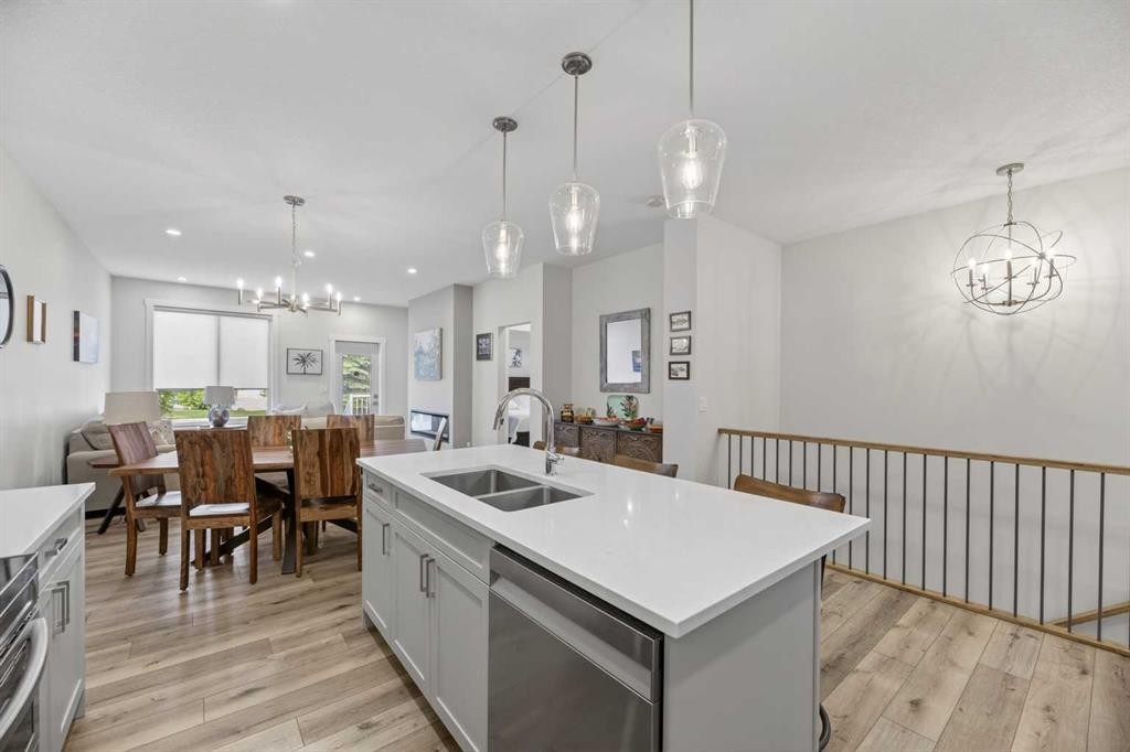 66 Stenlea Gate, Carstairs, AB