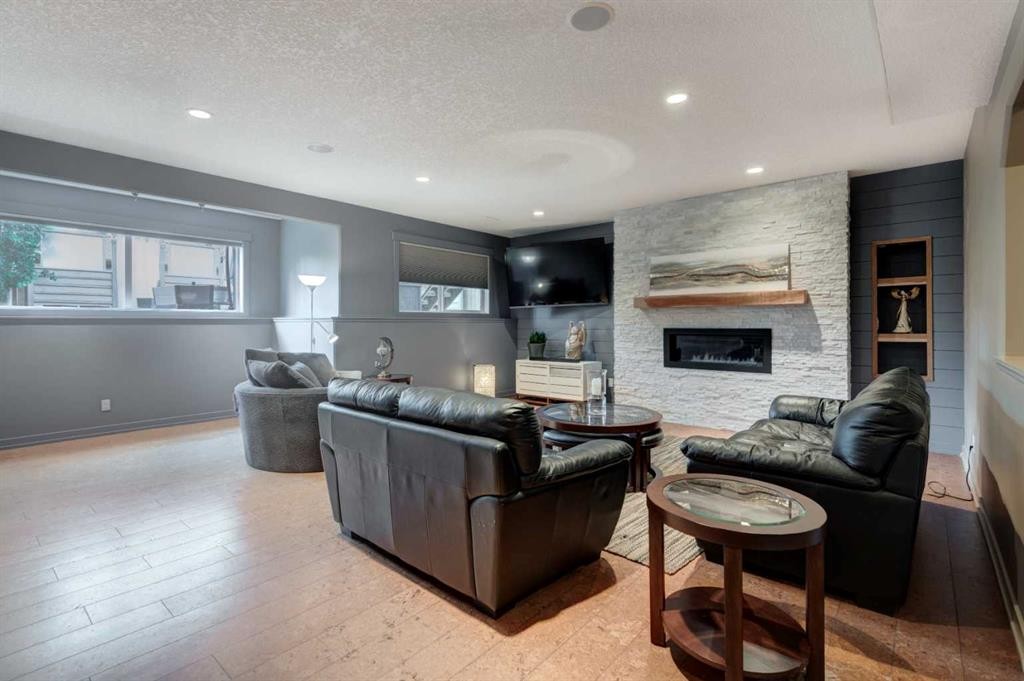 113 Wildrose Drive, Strathmore, AB