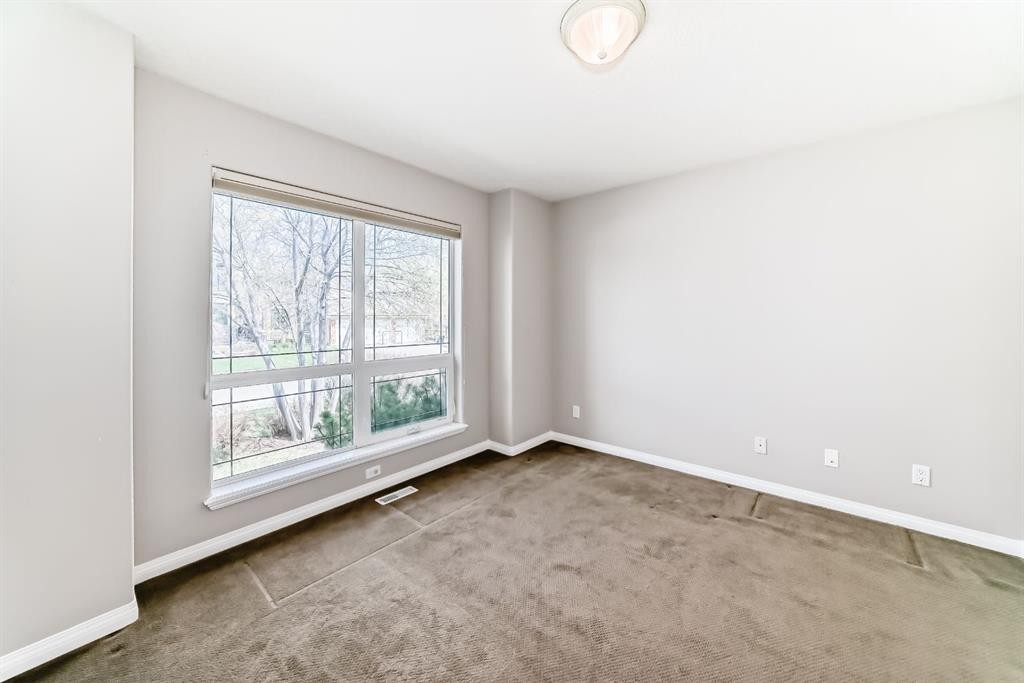 35 Arbour Vista Way Nw, Calgary, AB - Indoor Photo Showing Other Room