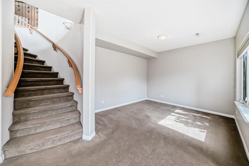 35 Arbour Vista Way Nw, Calgary, AB - Indoor Photo Showing Other Room