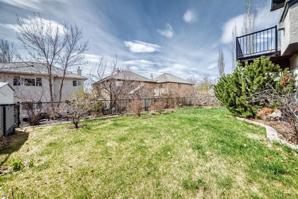 35 Arbour Vista Way Nw, Calgary, AB - Outdoor
