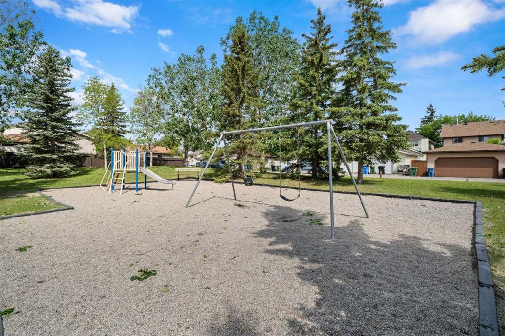 107 Tararidge Close Ne, Calgary, AB - Outdoor