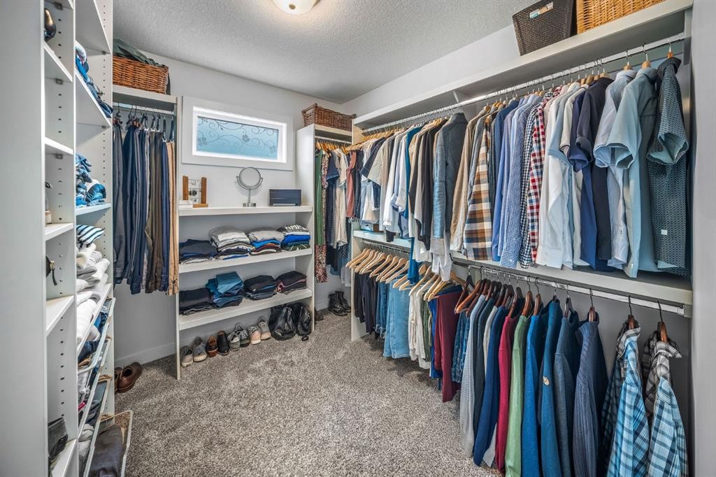 1734 37 Avenue Sw, Calgary, AB