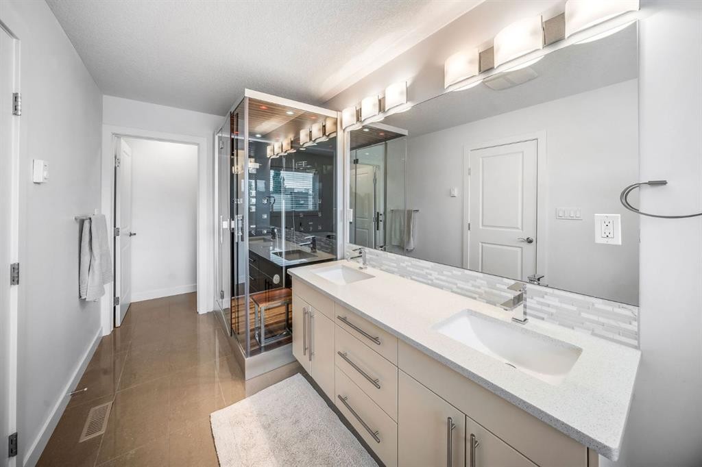 1734 37 Avenue Sw, Calgary, AB