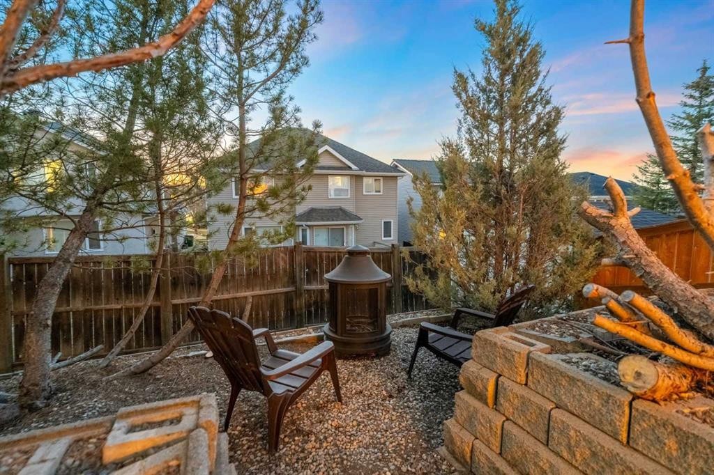 94 Edgebrook Heights Nw, Calgary, AB - Outdoor