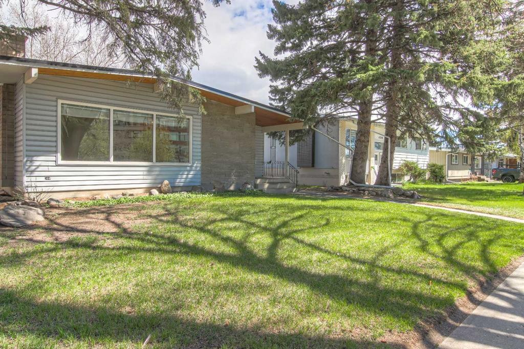4512 Varsity Drive Nw, Calgary, AB