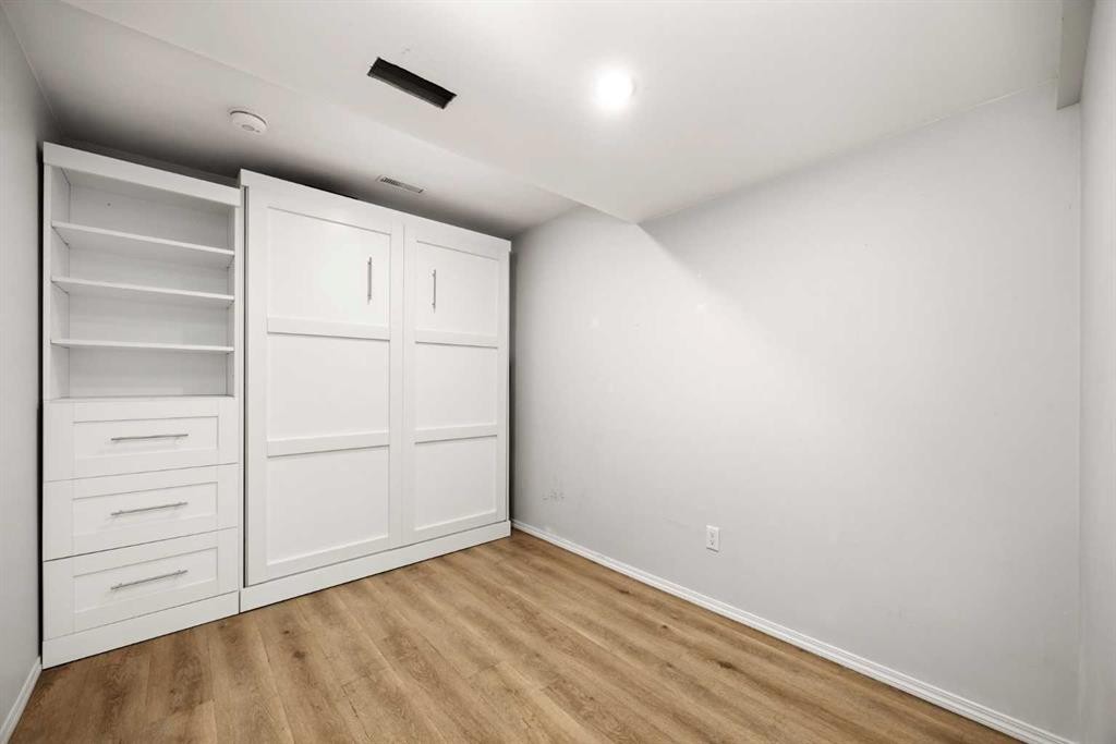1-1061 Evergreen Circle, Canmore, AB - Indoor Photo Showing Other Room