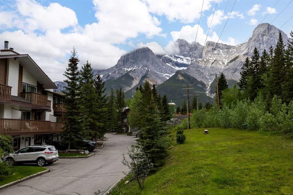 1-1061 Evergreen Circle, Canmore, AB - Outdoor