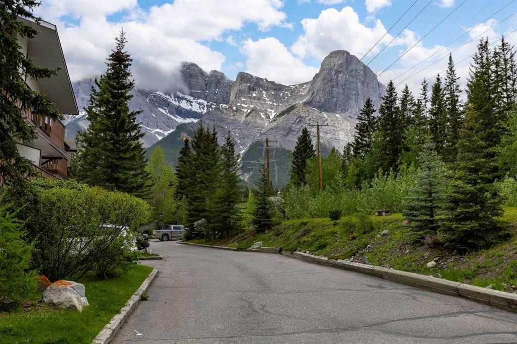 1-1061 Evergreen Circle, Canmore, AB - Outdoor With View