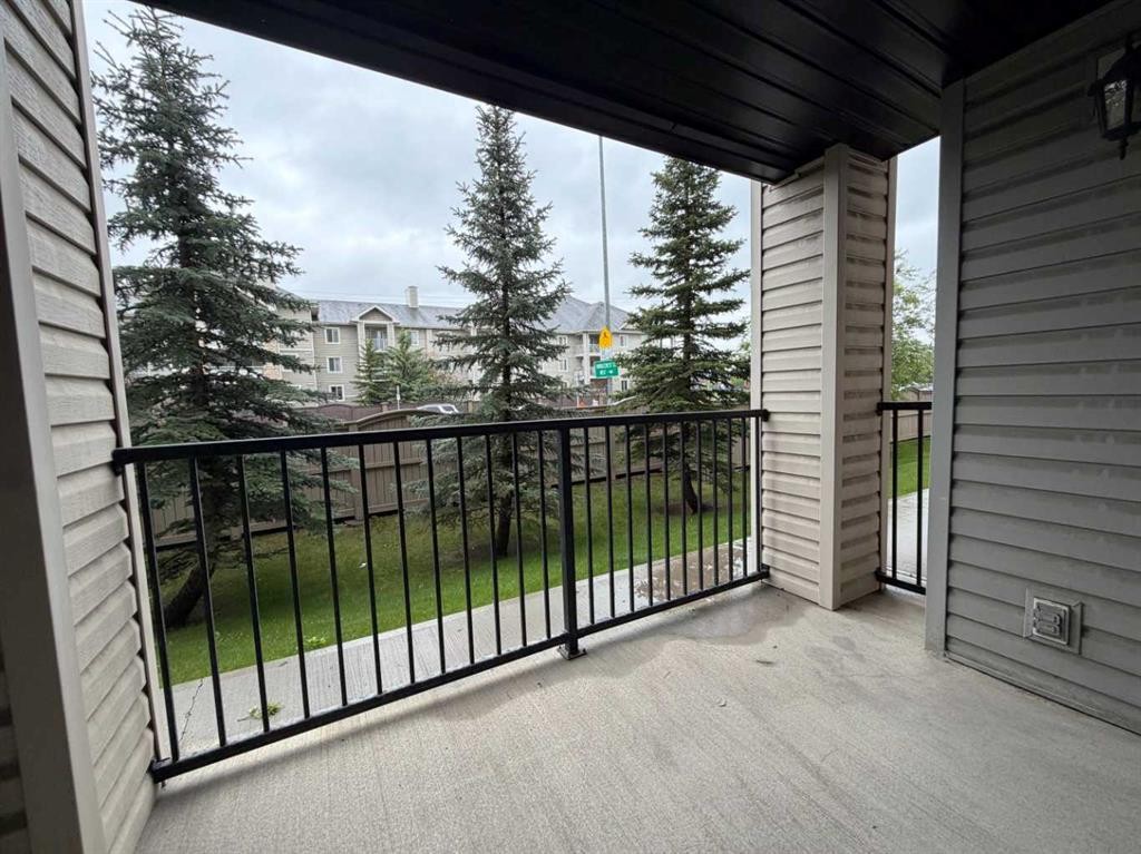 2139-8 Bridlecrest Drive Sw, Calgary, AB