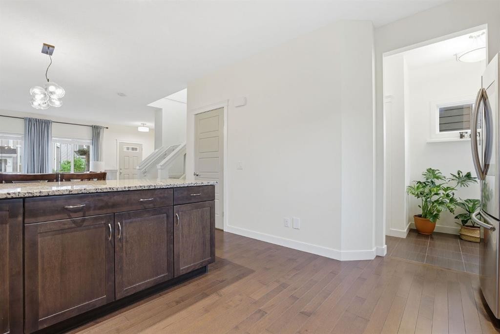 33 Redstone Common Ne, Calgary, AB