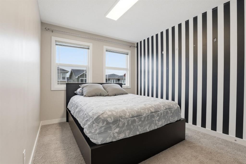 33 Redstone Common Ne, Calgary, AB