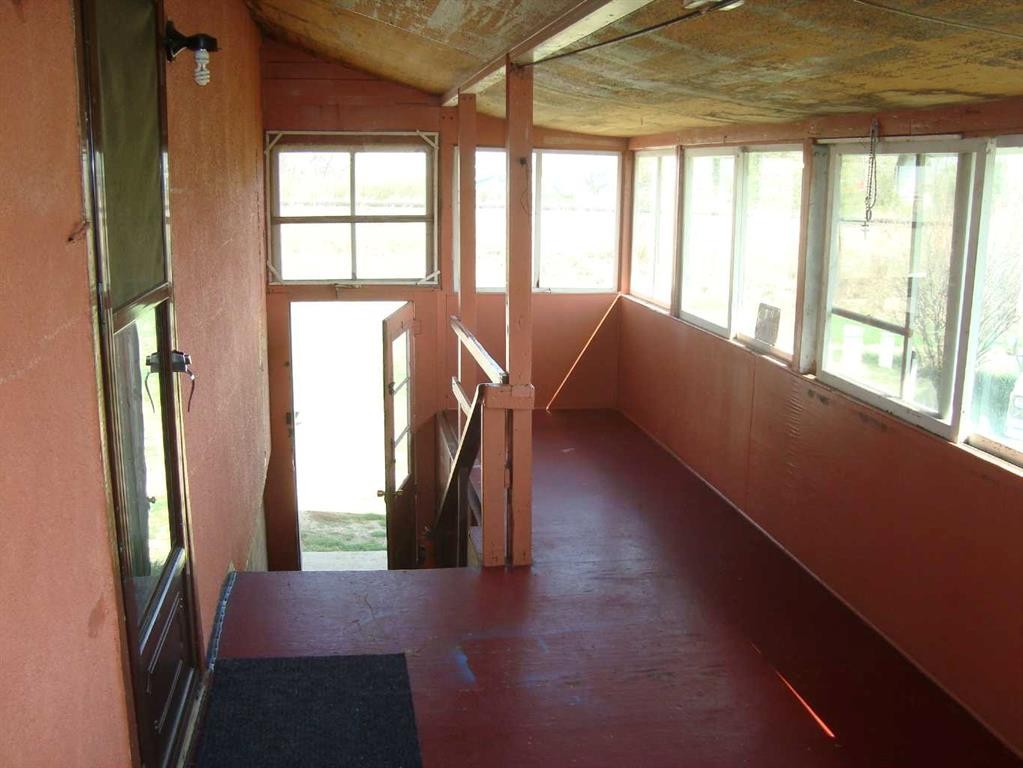 197 First Avenue, Trochu, AB - Indoor Photo Showing Other Room