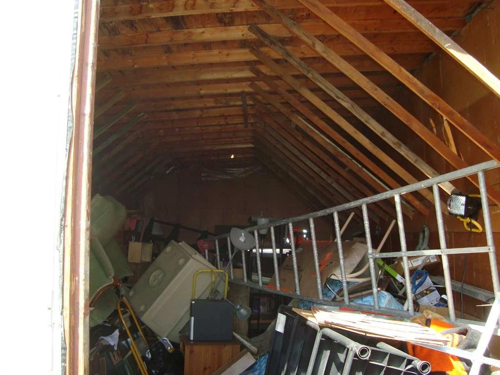 197 First Avenue, Trochu, AB - Indoor Photo Showing Other Room
