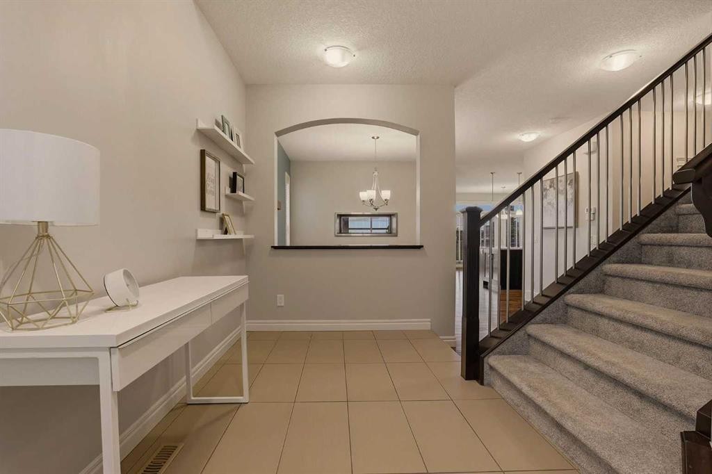 127 Marquis Grove Se, Calgary, AB - Indoor Photo Showing Other Room