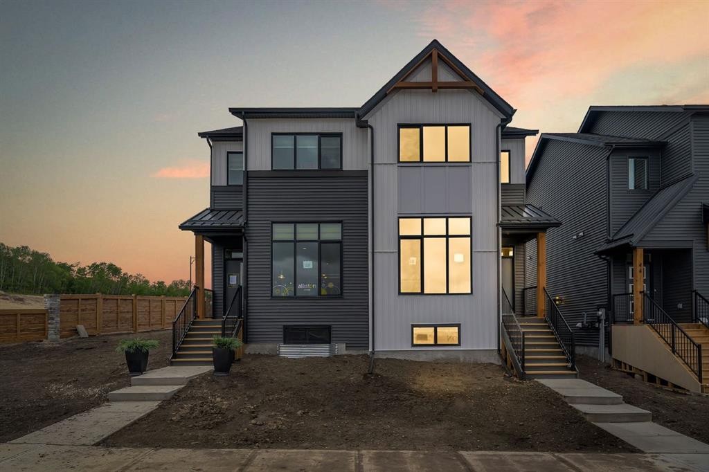 46 Tillotson Loop, Okotoks, AB