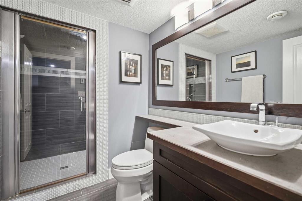 114 Cougarstone Crescent Sw, Calgary, AB