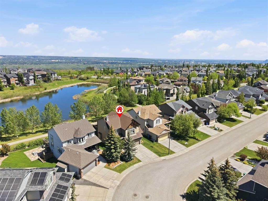 114 Cougarstone Crescent Sw, Calgary, AB