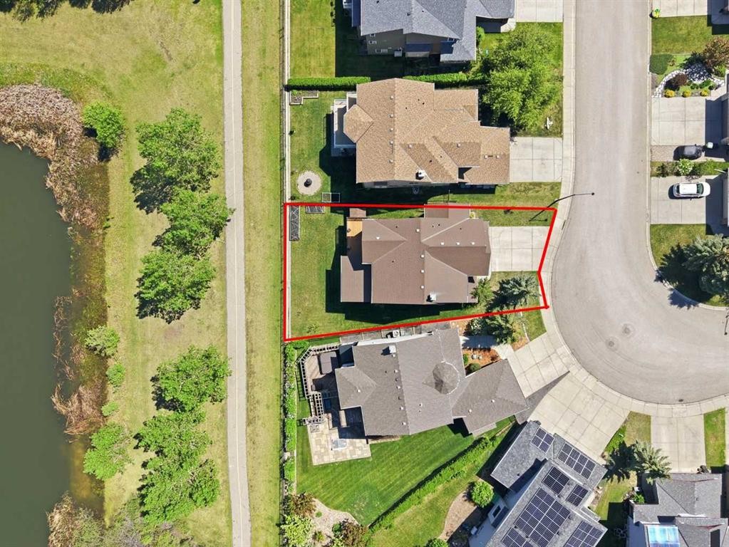 114 Cougarstone Crescent Sw, Calgary, AB
