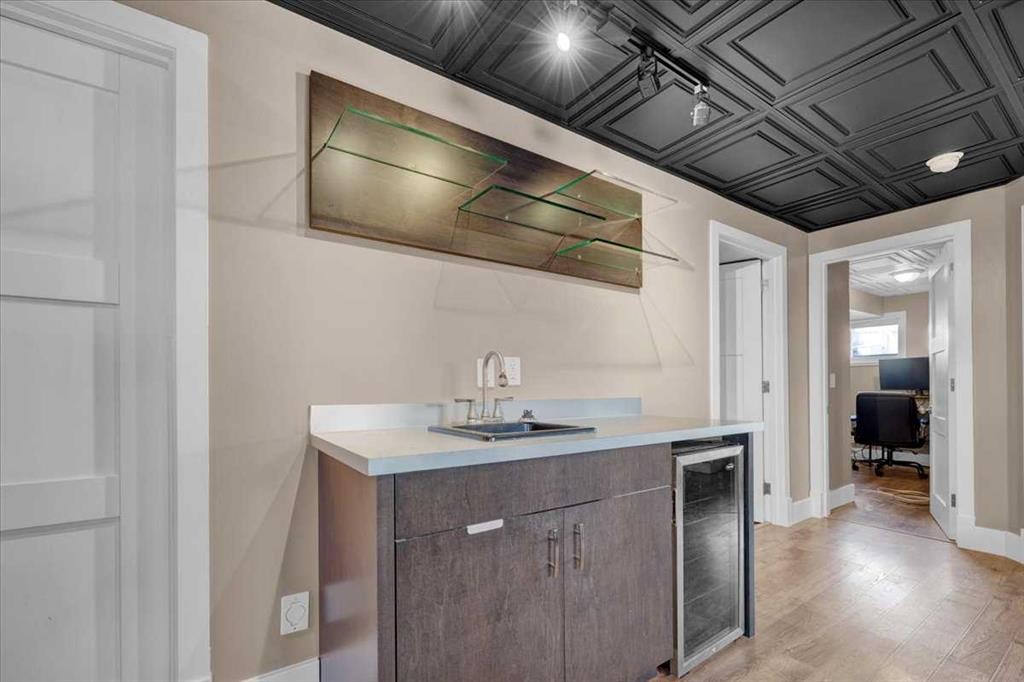 16207 Shawfield Drive Sw, Calgary, AB - Indoor