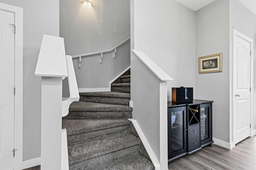 565 Midtown Street Sw, Airdrie, AB