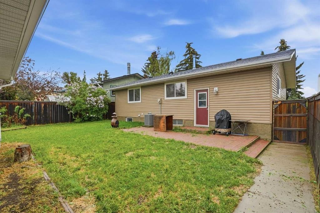101 Aspen Crescent, Airdrie, AB