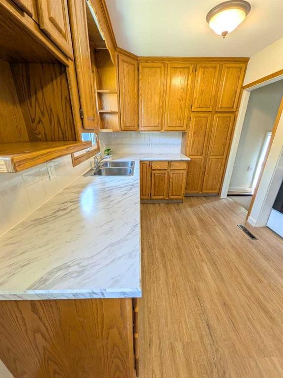 223 Allison Street, Acme, AB - Indoor Photo Showing Kitchen With Double Sink