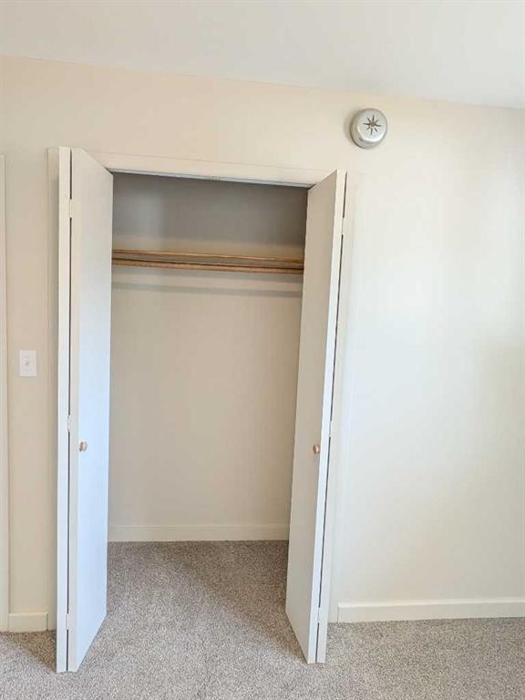 223 Allison Street, Acme, AB - Indoor Photo Showing Other Room