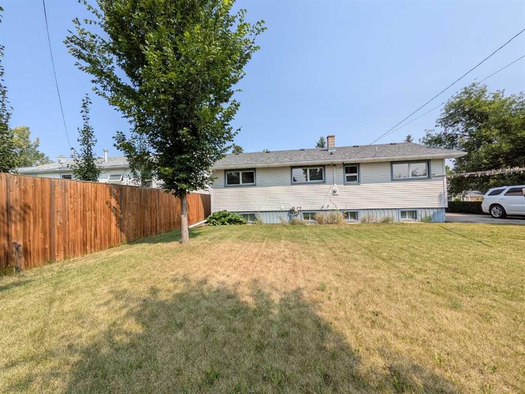 223 Allison Street, Acme, AB - Outdoor