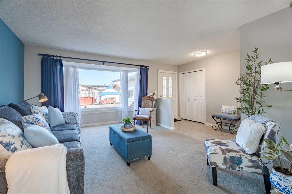 405 6 Street, Irricana, AB