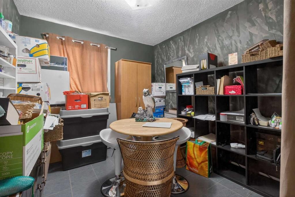 106-6223 31 Avenue Nw, Calgary, AB - Indoor