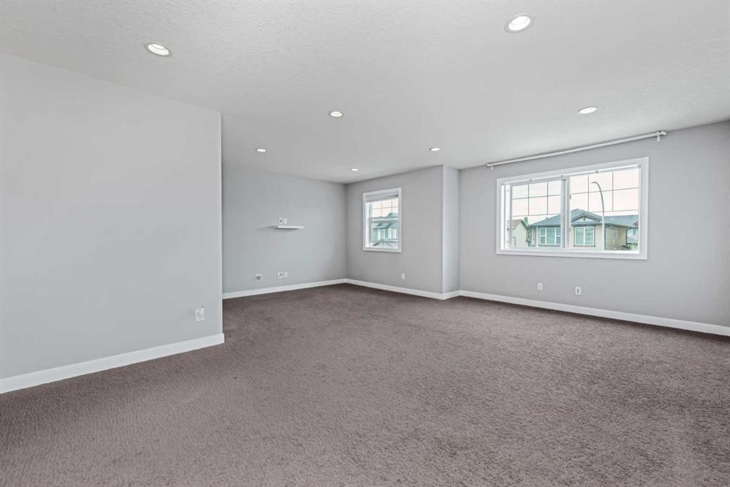 99 Brightoncrest Point Se, Calgary, AB