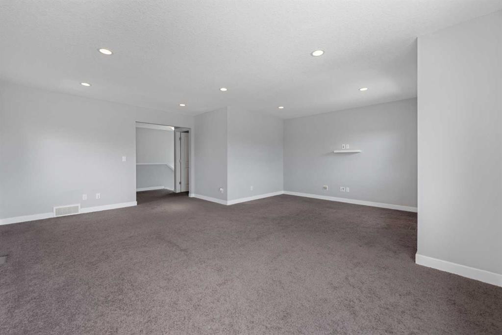 99 Brightoncrest Point Se, Calgary, AB