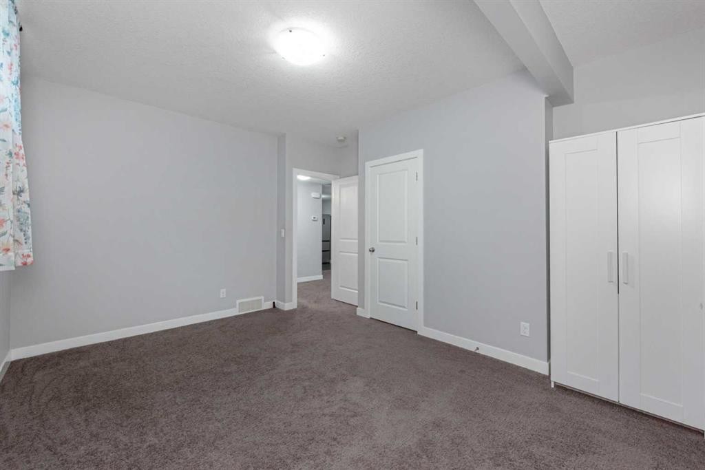 99 Brightoncrest Point Se, Calgary, AB