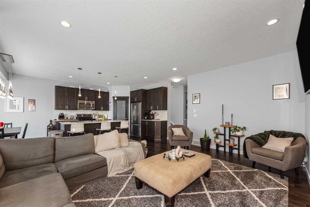 99 Brightoncrest Point Se, Calgary, AB